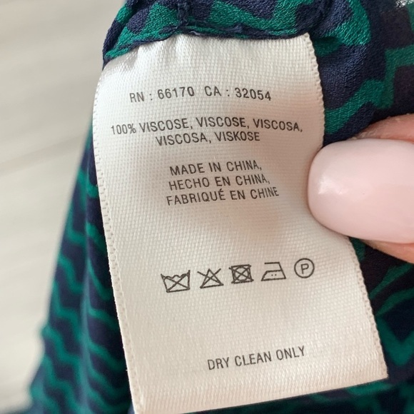 Anthropologie Maeve Della Sheer Navy Green Pattern Button Front Blouse - Picture 9 of 13